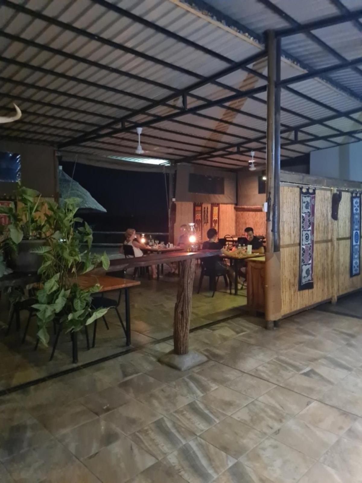 Mwandi View Hotel Kavimba Exterior photo